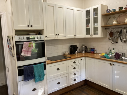 Kitchen to sink